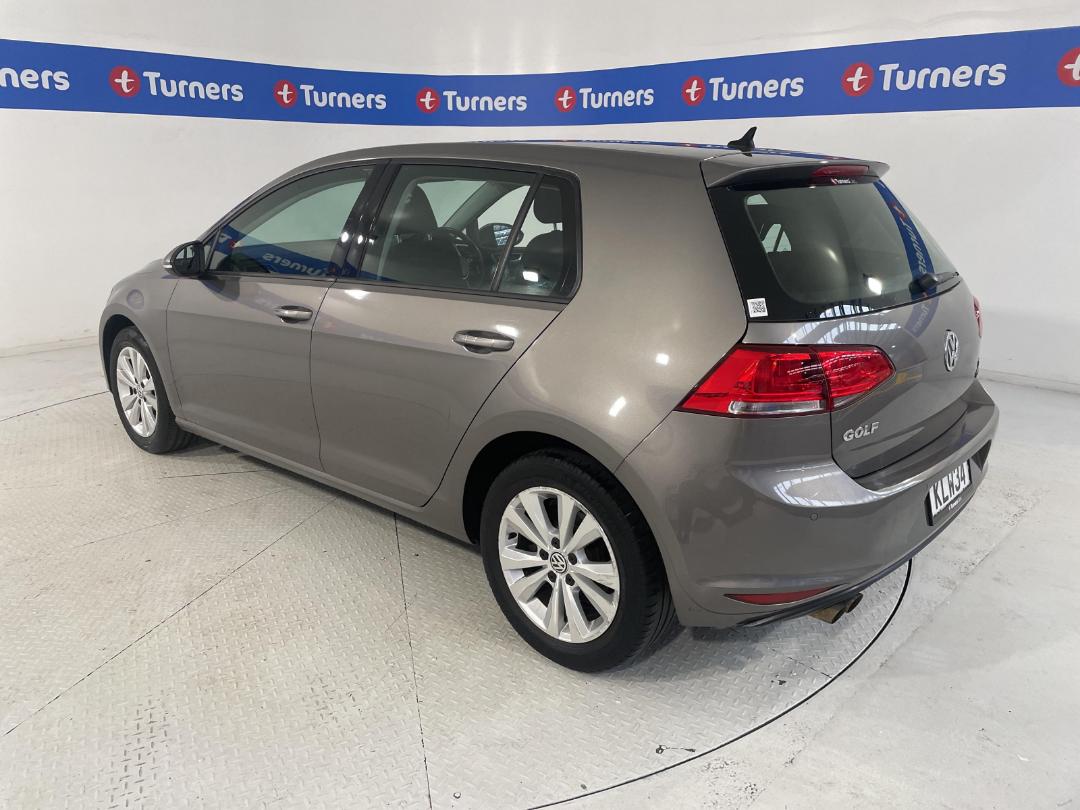 Photo '5' of Volkswagen Golf