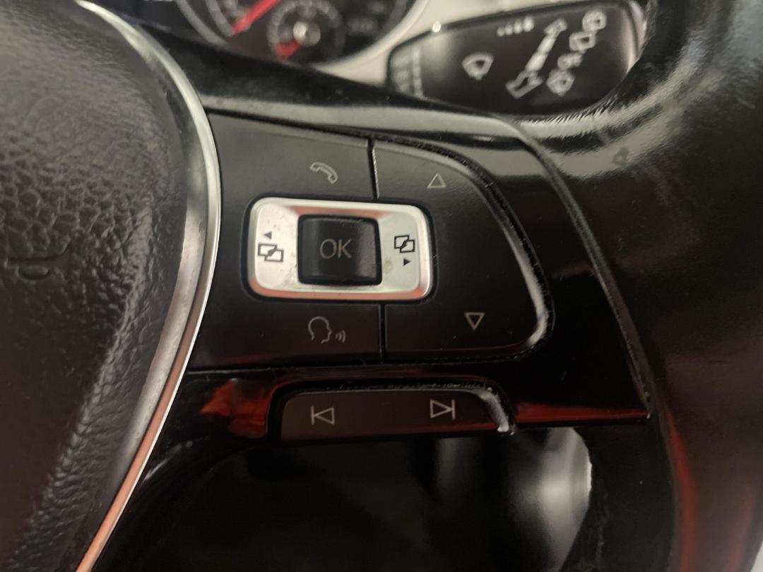 Photo '26' of Volkswagen Golf