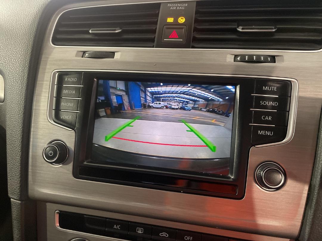 Photo '30' of Volkswagen Golf