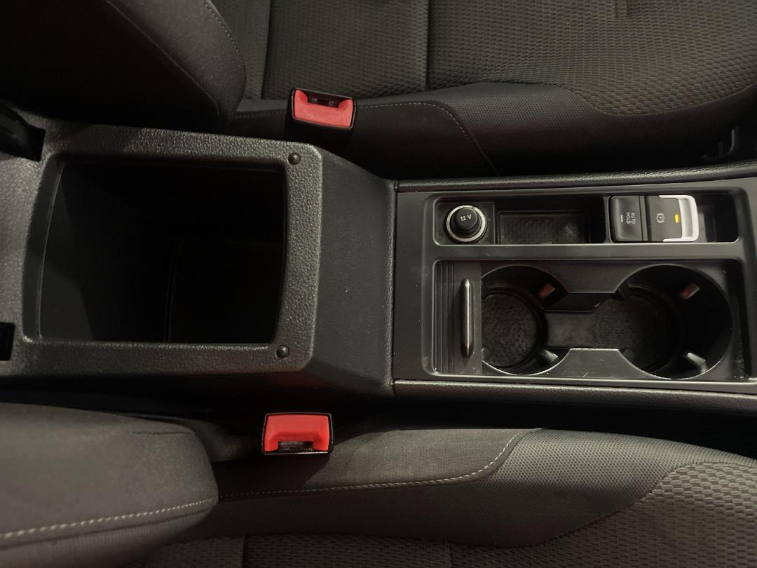 Photo '33' of Volkswagen Golf