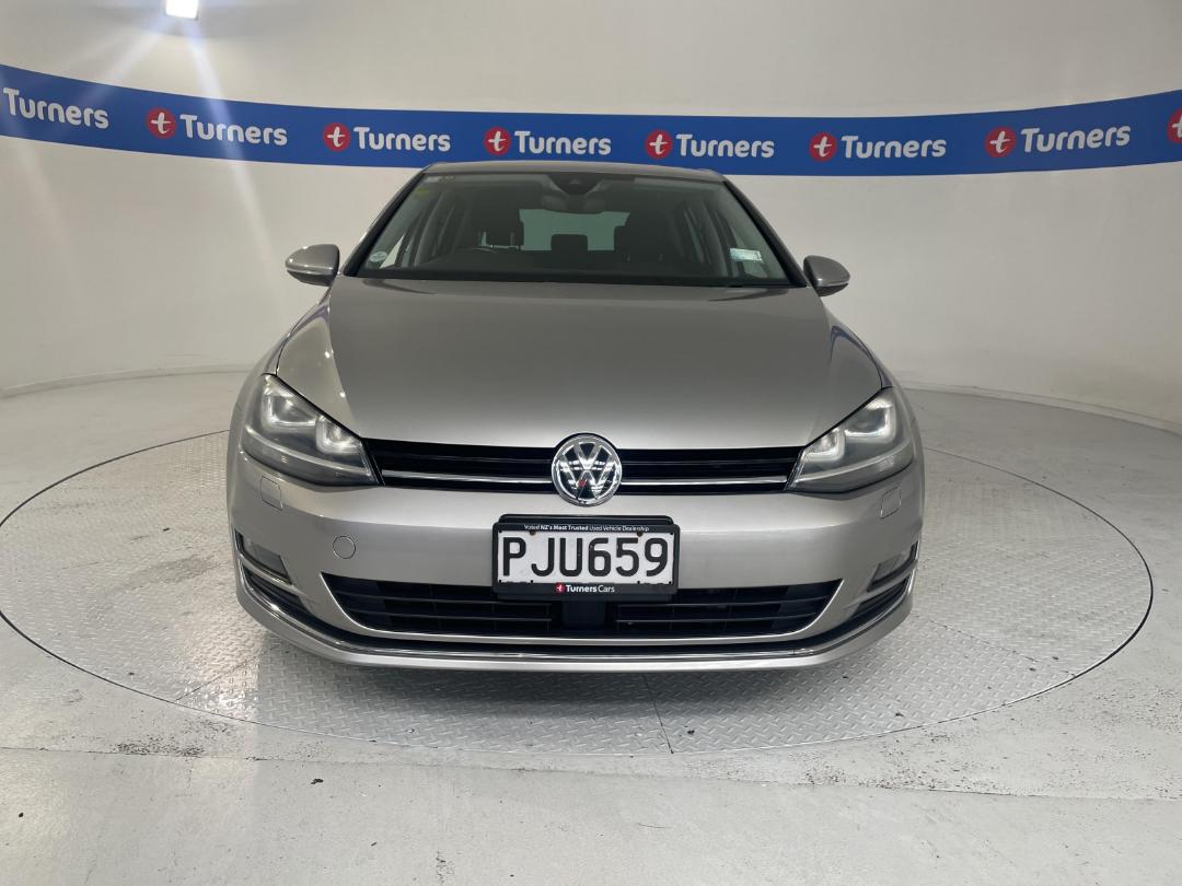 Photo '2' of Volkswagen Golf Photo '2' of Volkswagen Golf