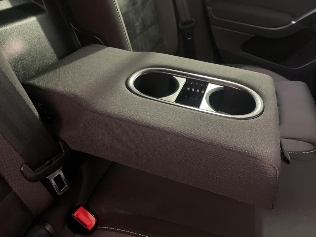 Photo '23' of Volkswagen Golf Photo '23' of Volkswagen Golf