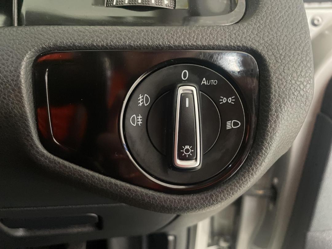 Photo '25' of Volkswagen Golf Photo '25' of Volkswagen Golf