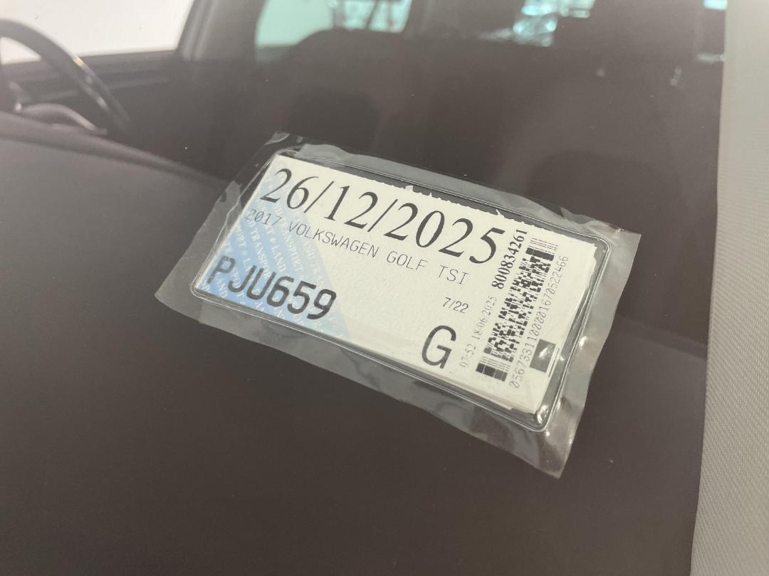 Photo '35' of Volkswagen Golf Photo '35' of Volkswagen Golf