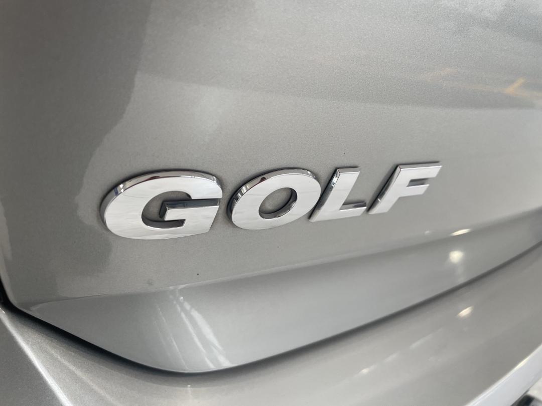 Photo '36' of Volkswagen Golf Photo '36' of Volkswagen Golf