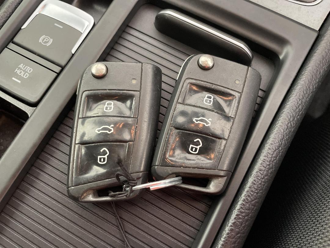 Photo '22' of Volkswagen Golf Photo '22' of Volkswagen Golf