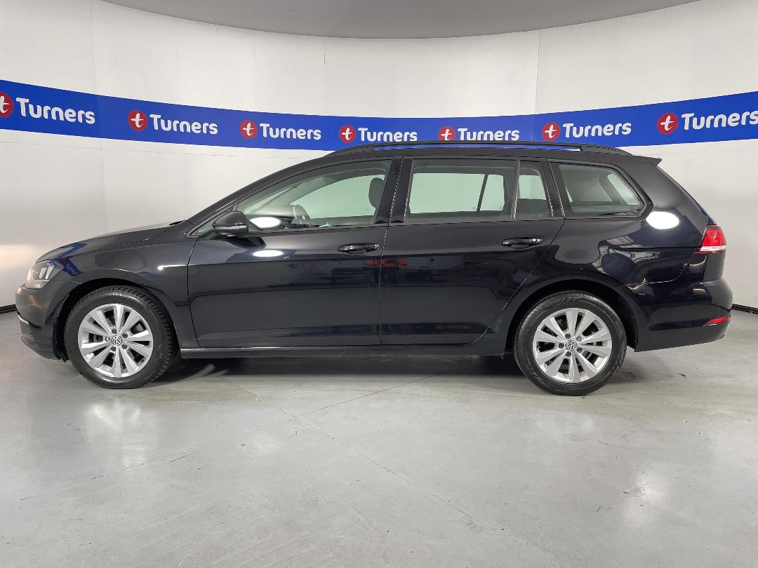 Photo '24' of Volkswagen Golf Photo '24' of Volkswagen Golf