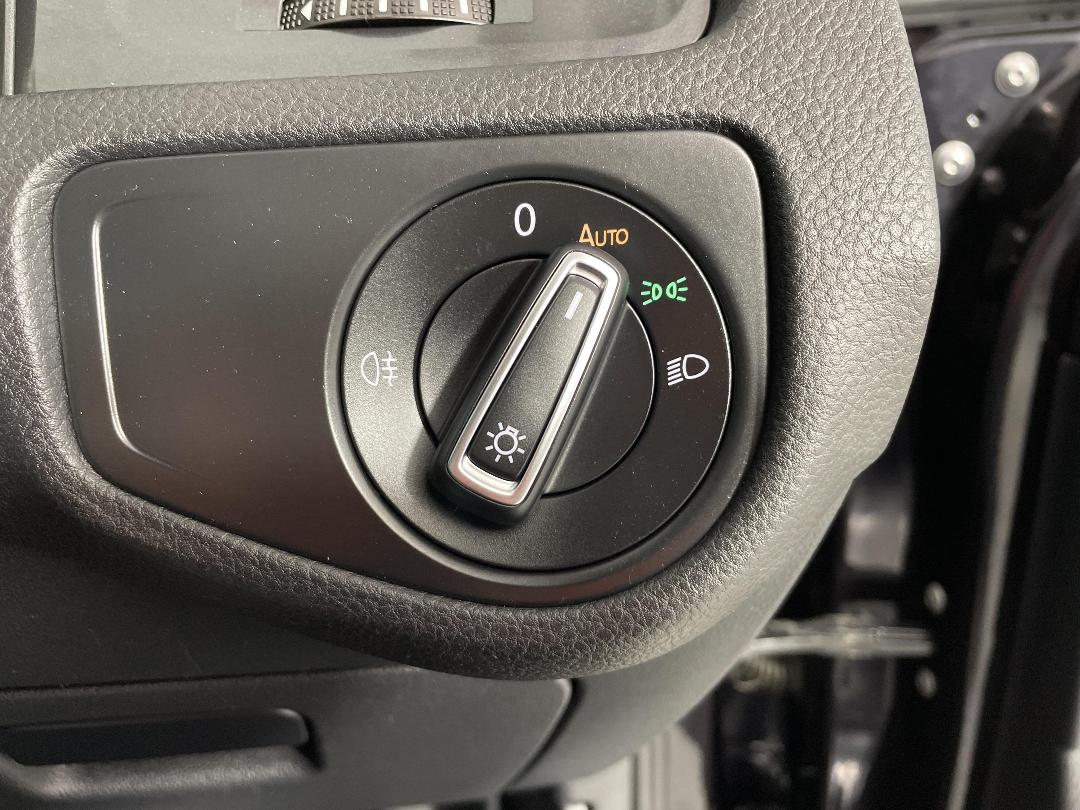 Photo '27' of Volkswagen Golf Photo '27' of Volkswagen Golf