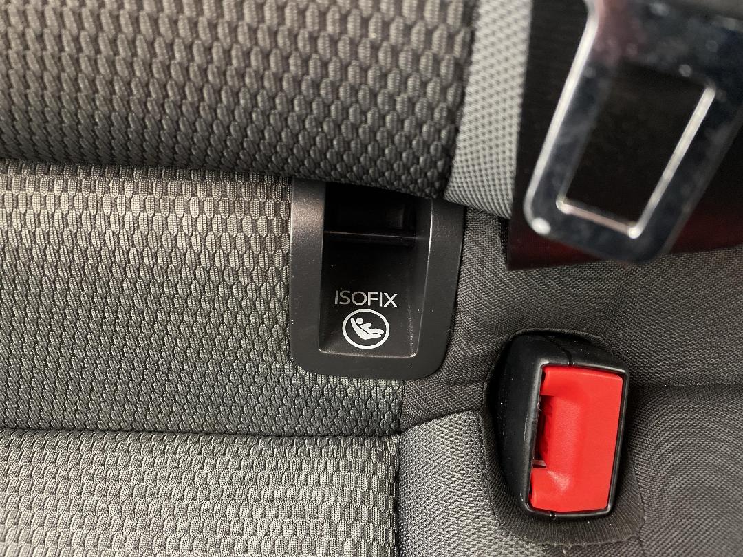 Photo '31' of Volkswagen Golf Photo '31' of Volkswagen Golf