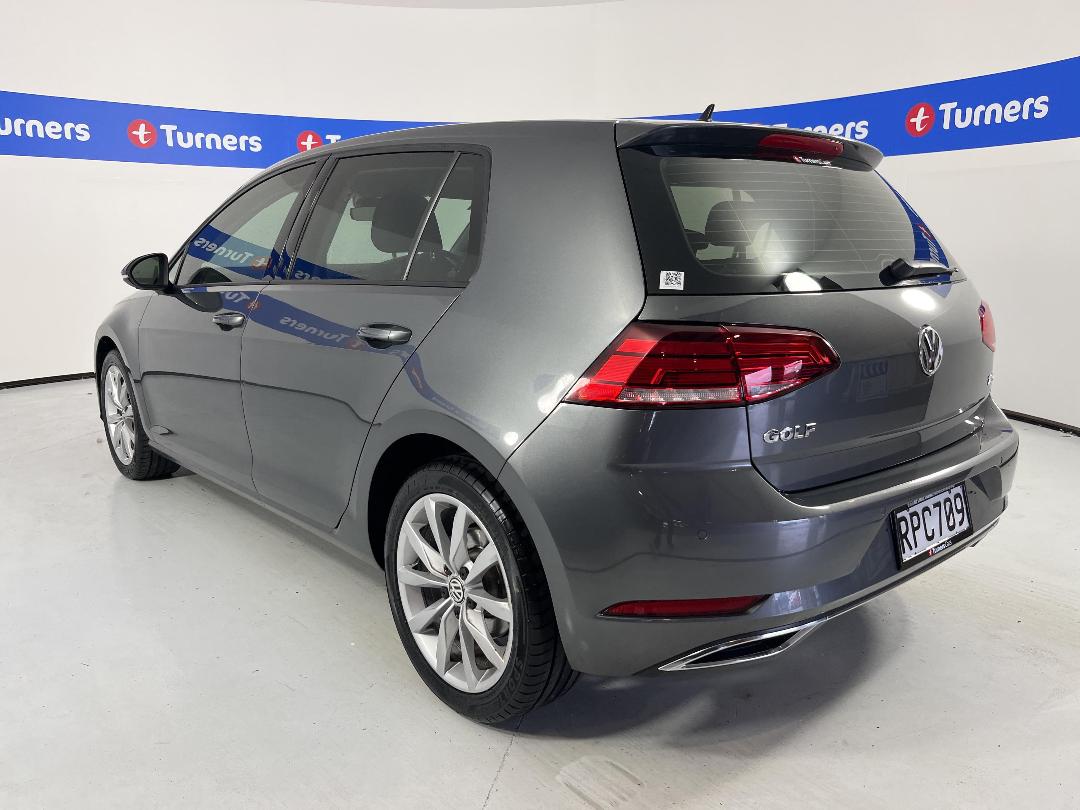 Photo '5' of Volkswagen Golf