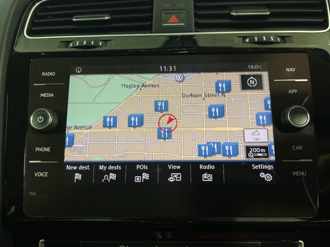 Photo '26' of Volkswagen Golf