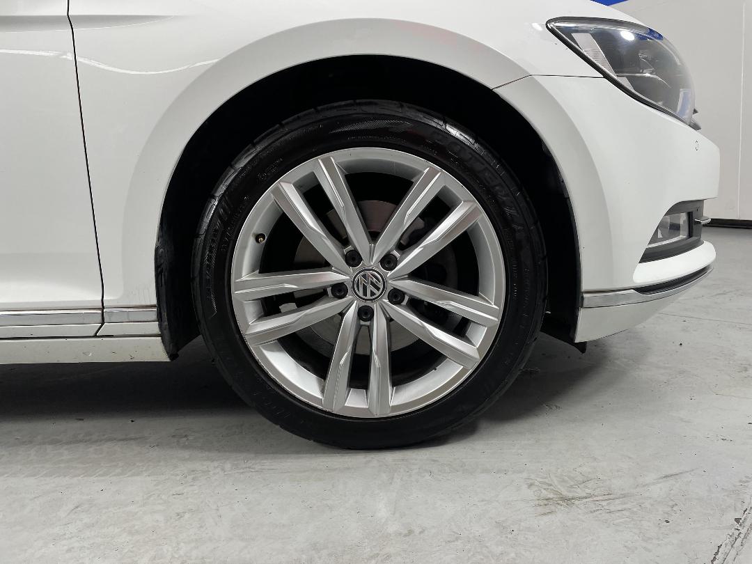 Photo '9' of Volkswagen Passat