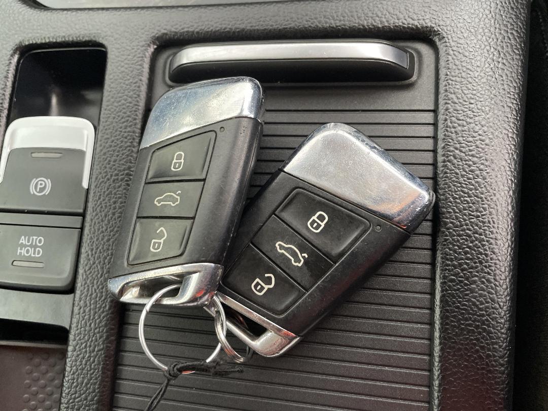 Photo '22' of Volkswagen Passat