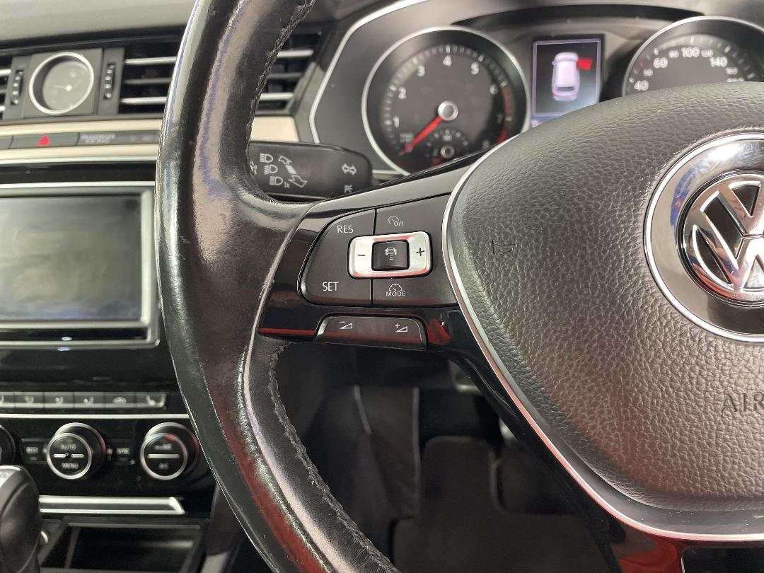 Photo '27' of Volkswagen Passat