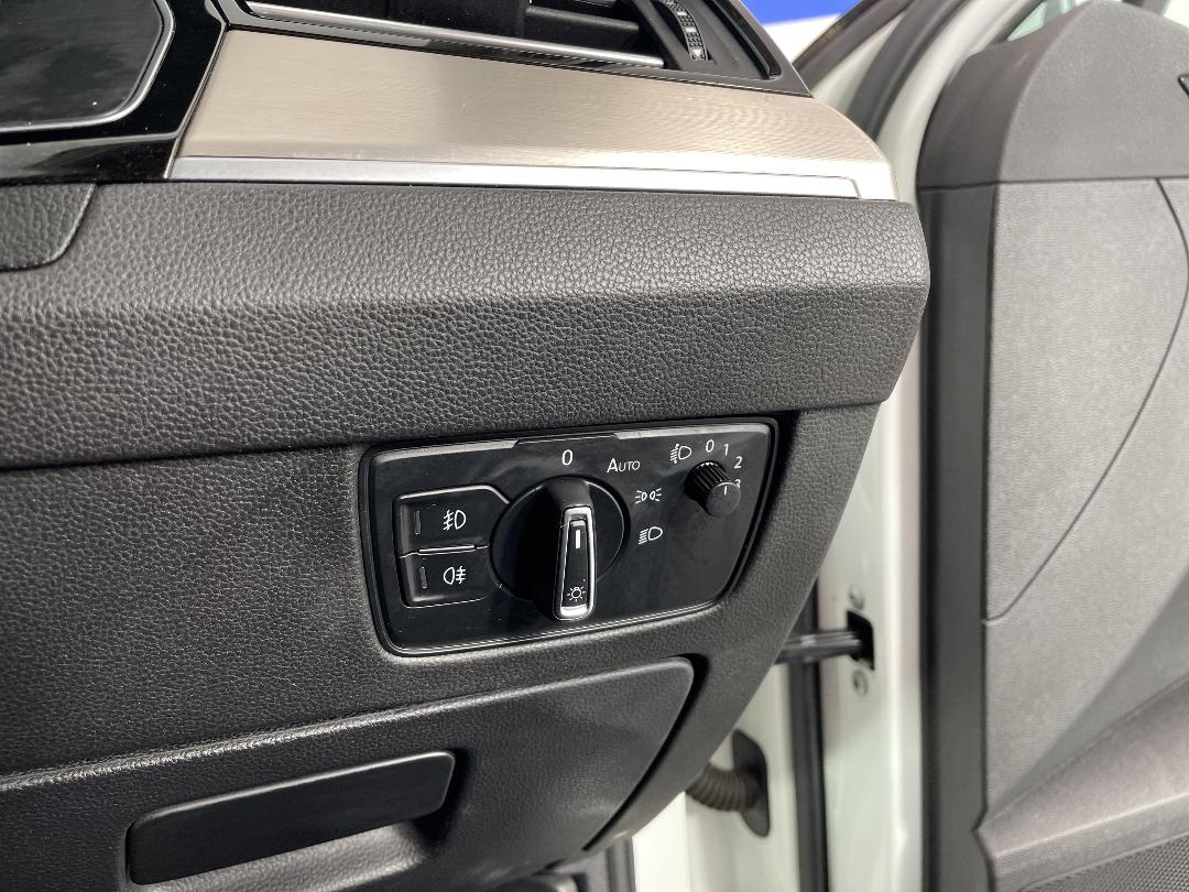 Photo '29' of Volkswagen Passat