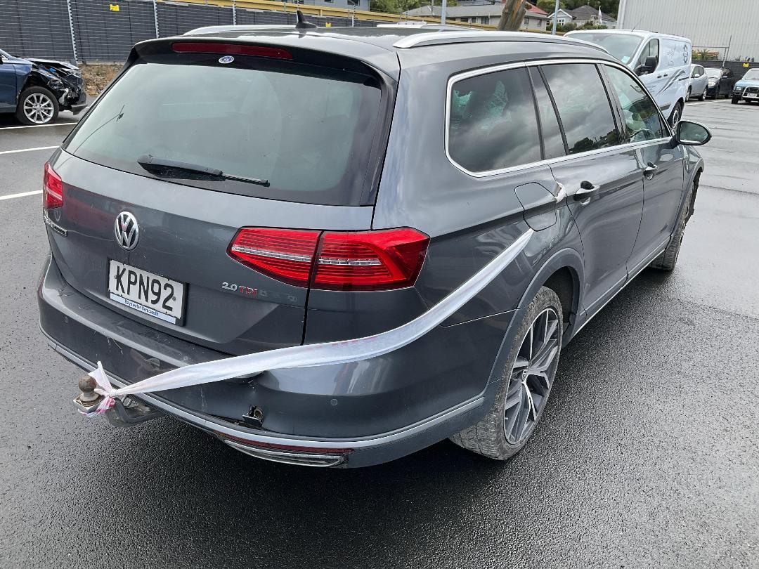 Photo '2' of Volkswagen Passat Alltrack BI-TDI 176 Photo '2' of Volkswagen Passat Alltrack BI-TDI 176