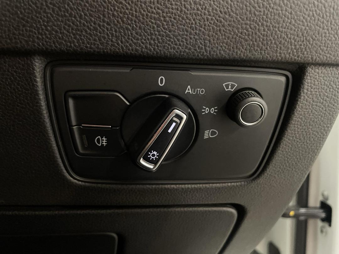 Photo '25' of Volkswagen Passat