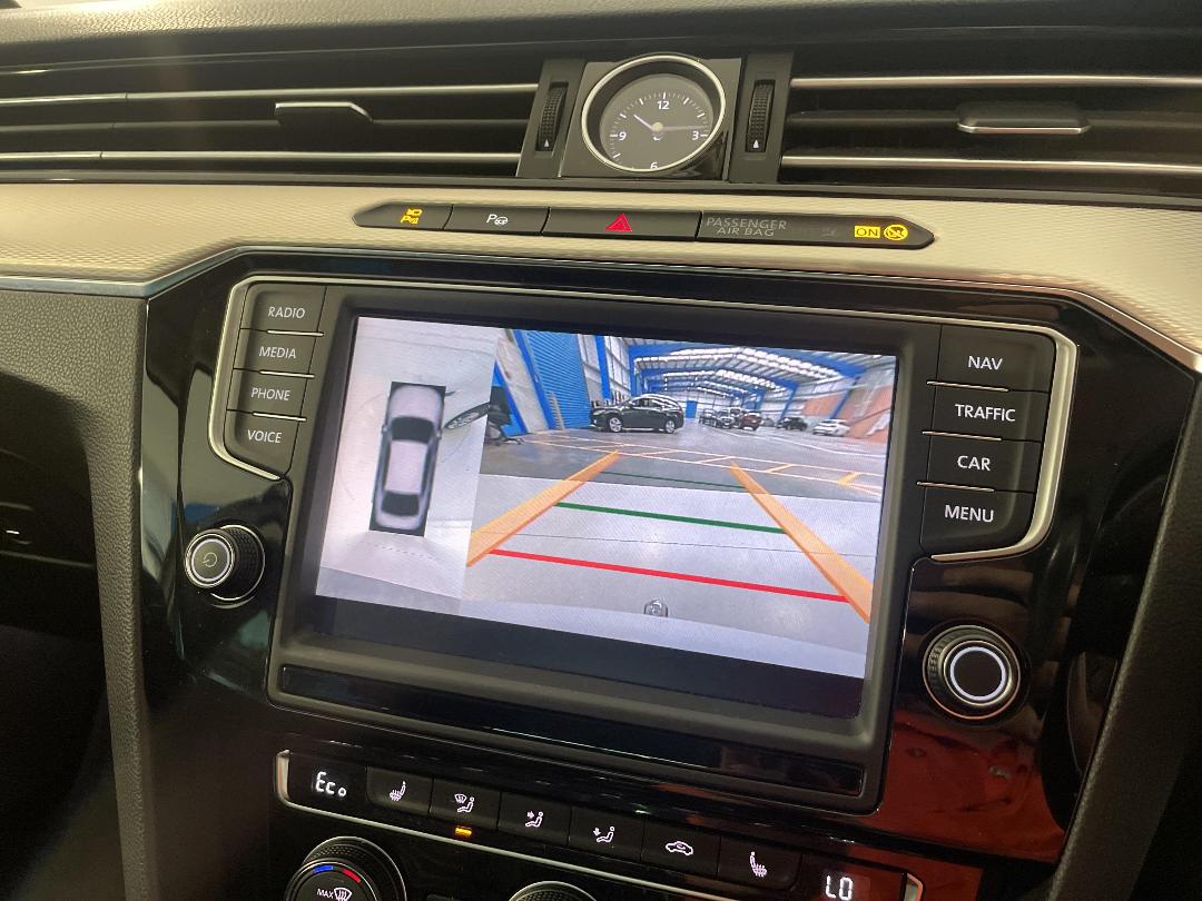 Photo '30' of Volkswagen Passat