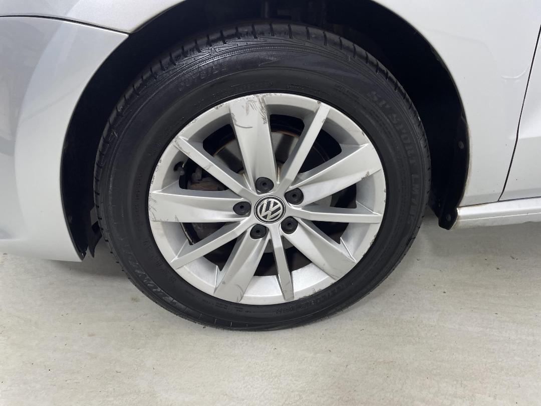 Photo '10' of Volkswagen Polo