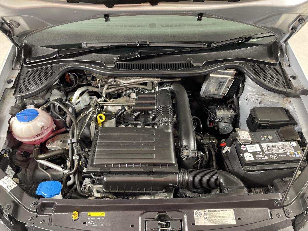 Photo '13' of Volkswagen Polo