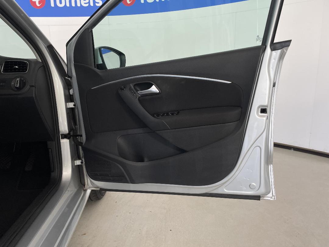 Photo '15' of Volkswagen Polo