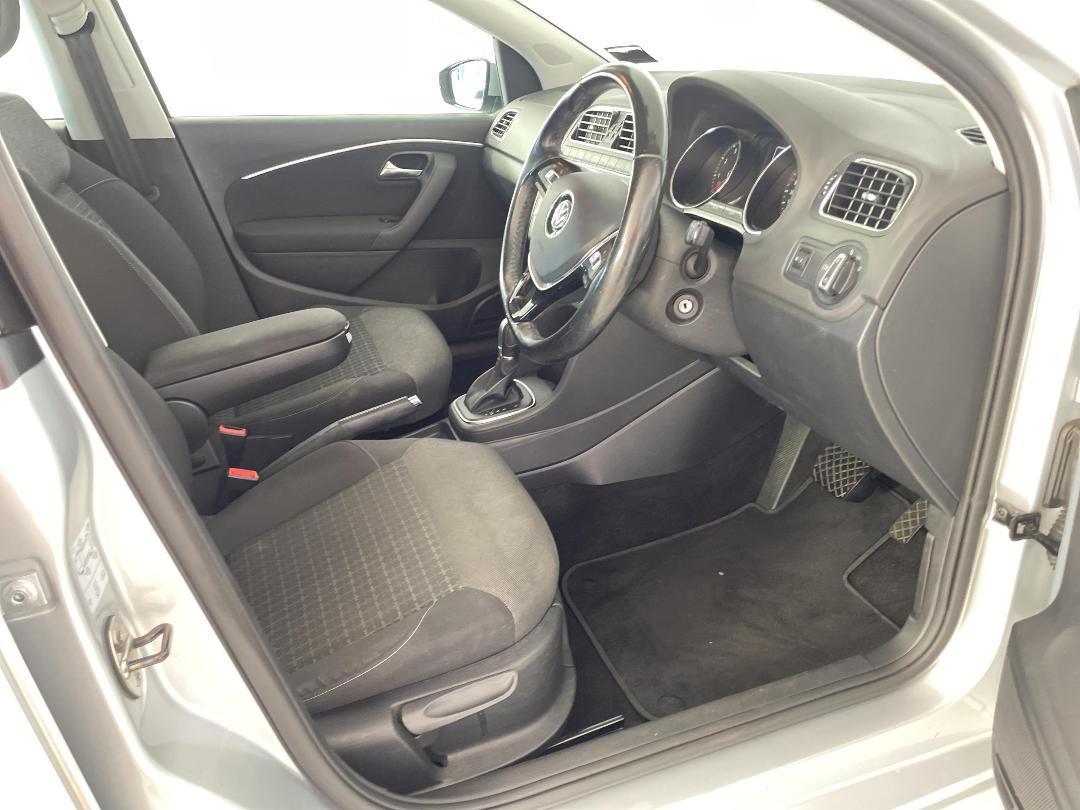 Photo '16' of Volkswagen Polo