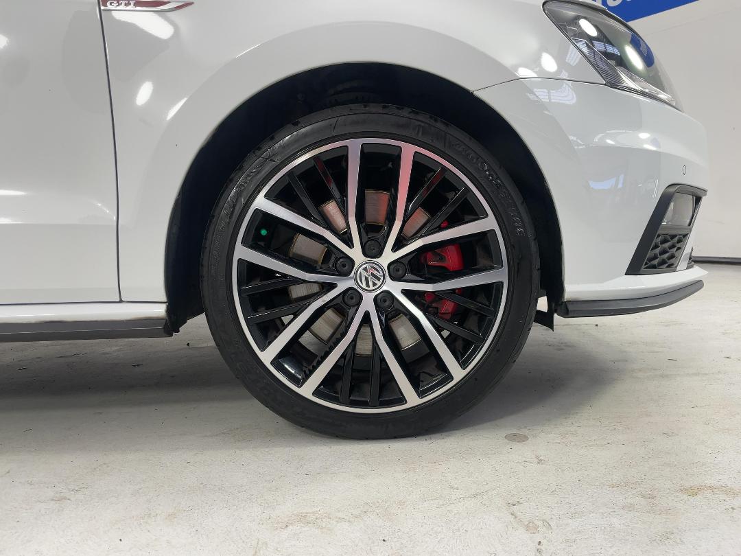 Photo '9' of Volkswagen Polo