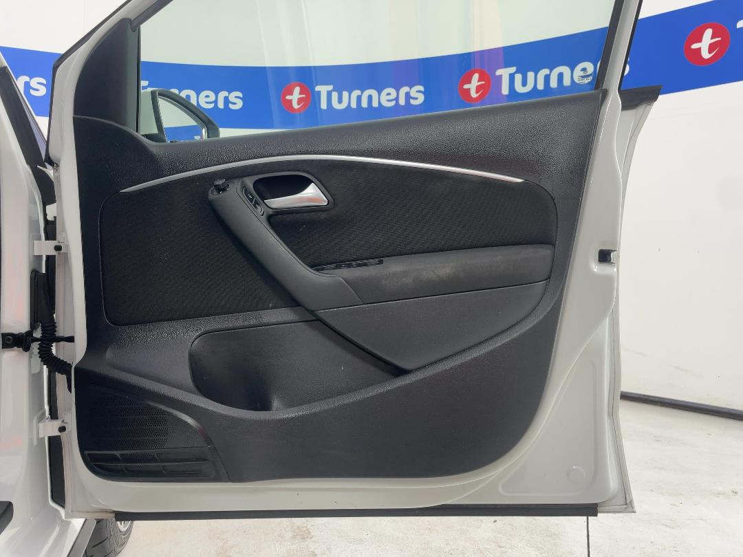 Photo '15' of Volkswagen Polo