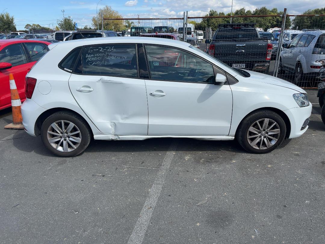 Photo '5' of Volkswagen Polo TSI 66KW CL