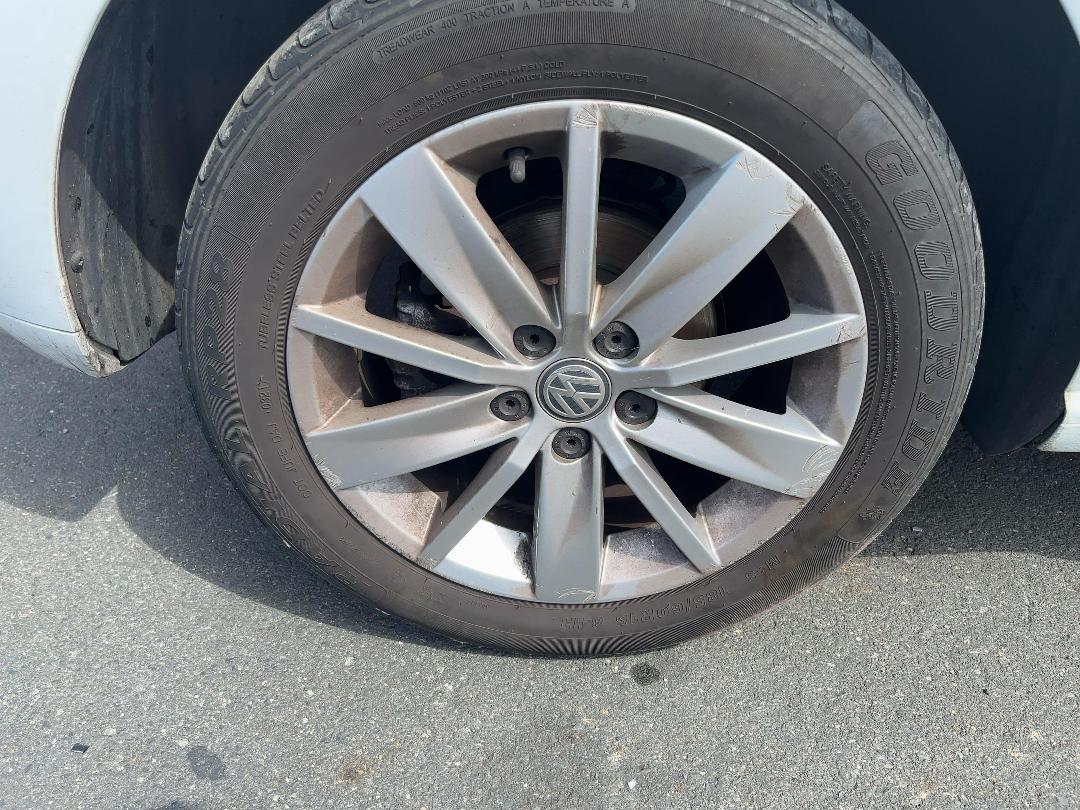 Photo '6' of Volkswagen Polo TSI 66KW CL