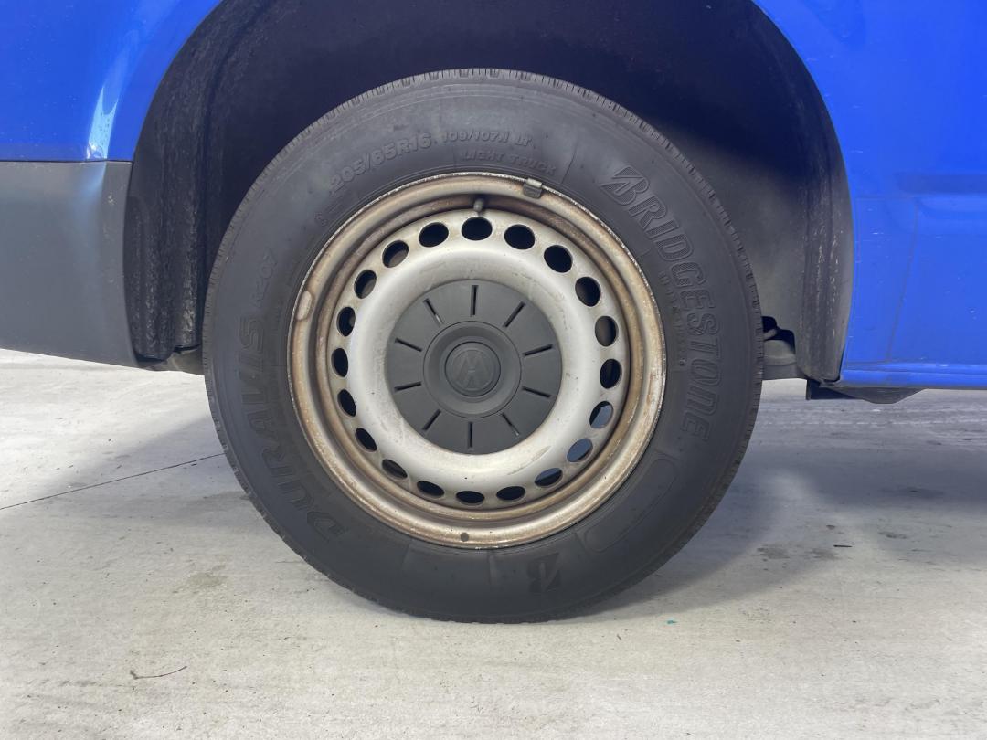 Photo '10' of Volkswagen T6 Transporter SWB Photo '10' of Volkswagen T6 Transporter SWB