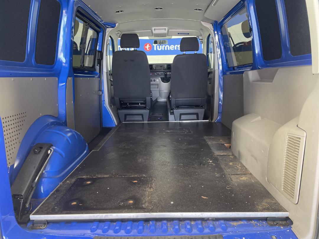 Photo '12' of Volkswagen T6 Transporter SWB Photo '12' of Volkswagen T6 Transporter SWB