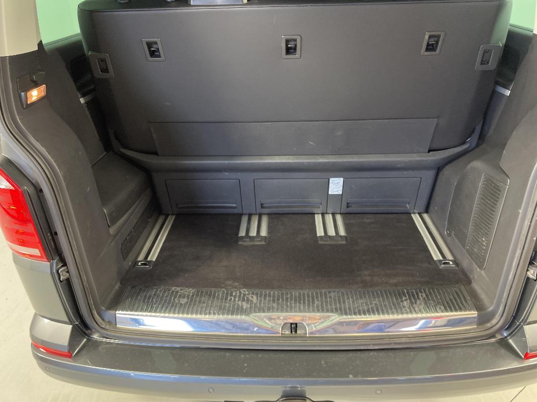 Photo '14' of Volkswagen T6 Photo '14' of Volkswagen T6