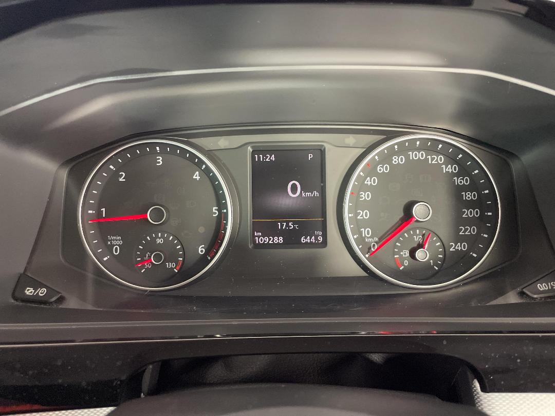 Photo '21' of Volkswagen T6 Photo '21' of Volkswagen T6