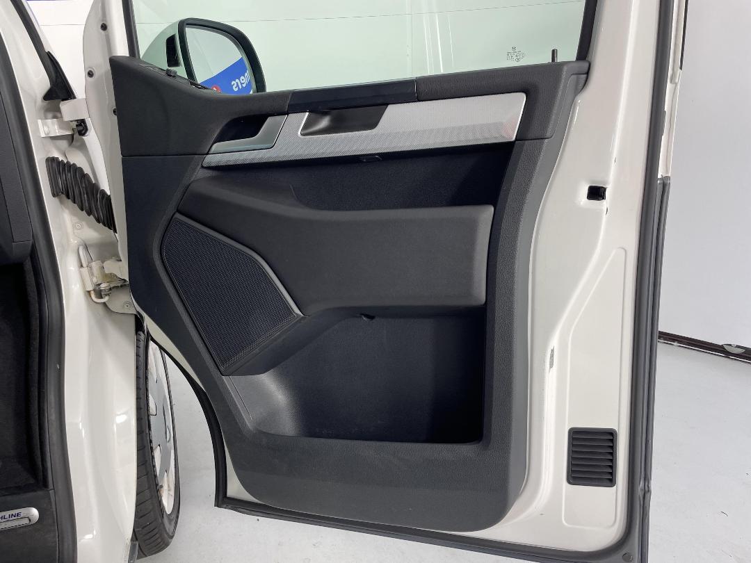 Photo '15' of Volkswagen T6 Photo '15' of Volkswagen T6