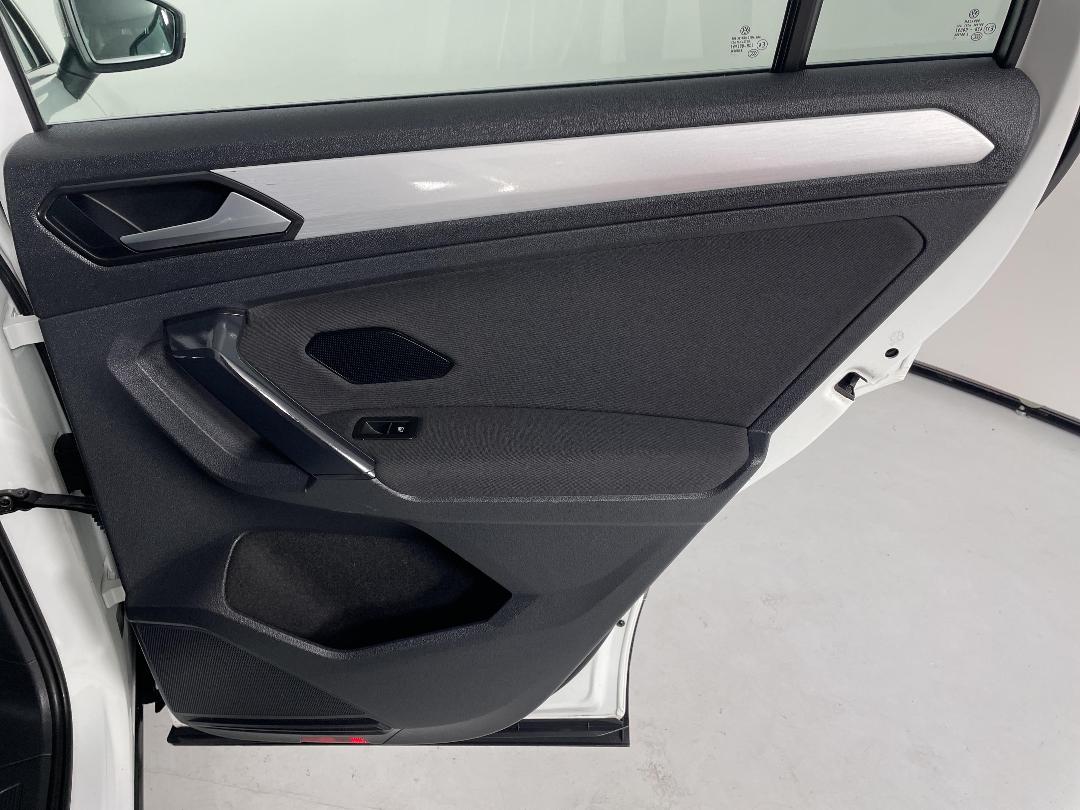 Photo '19' of Volkswagen Tiguan