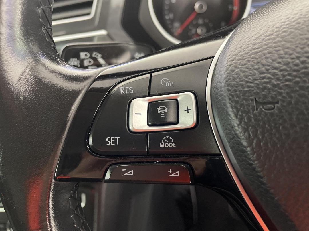 Photo '24' of Volkswagen Tiguan