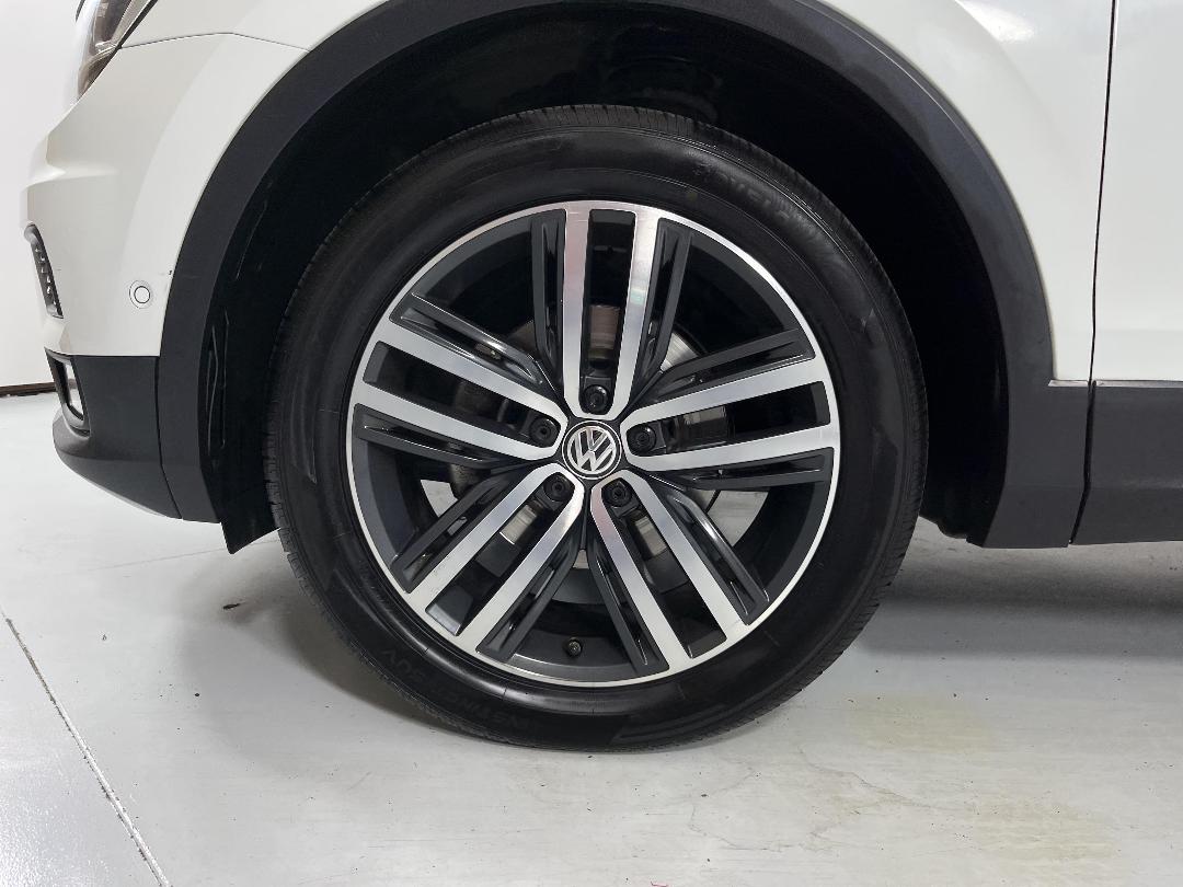 Photo '10' of Volkswagen Tiguan