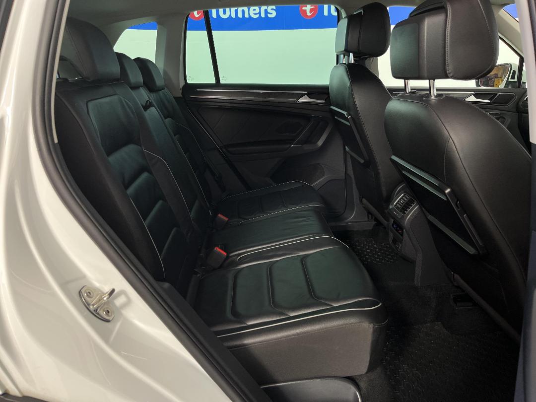 Photo '20' of Volkswagen Tiguan