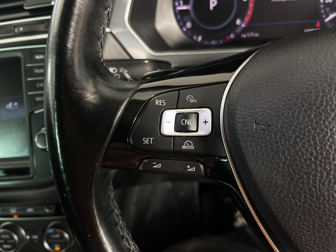 Photo '24' of Volkswagen Tiguan