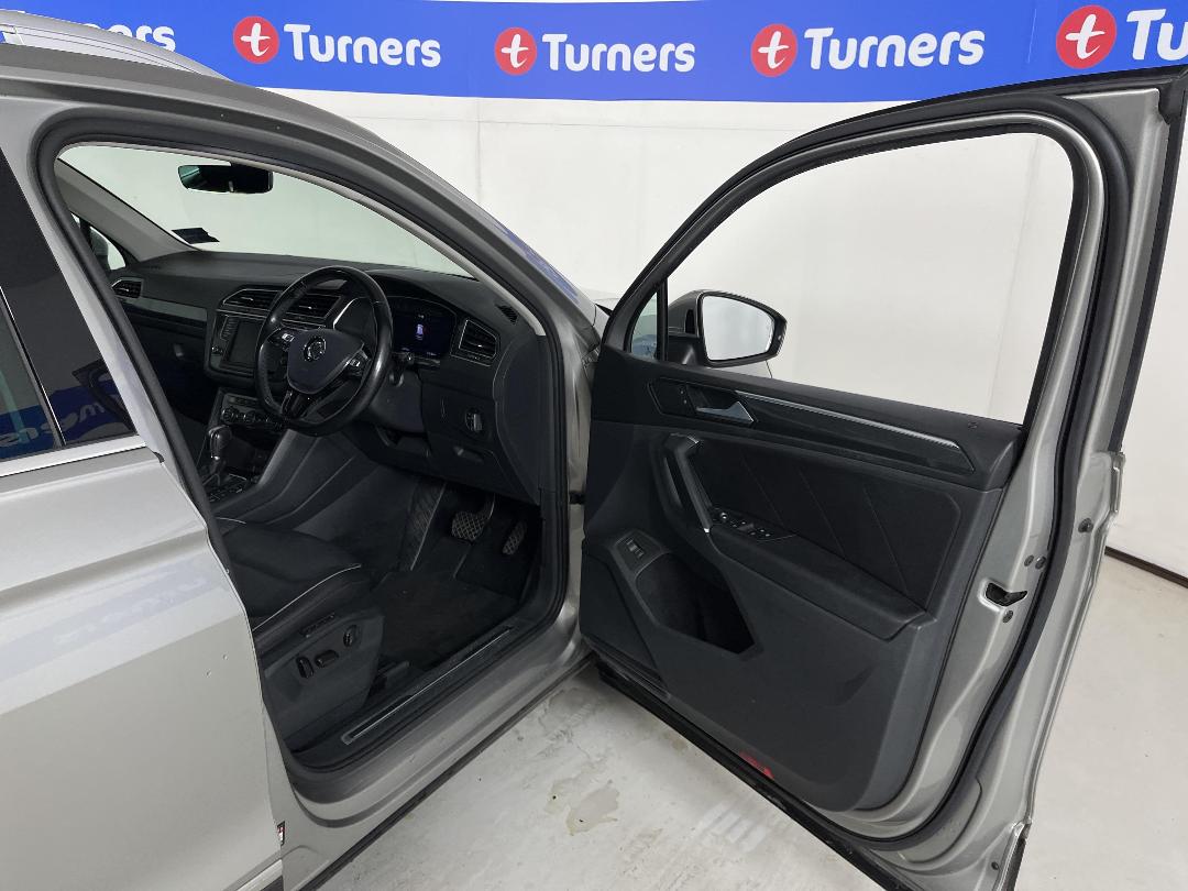 Photo '15' of Volkswagen Tiguan