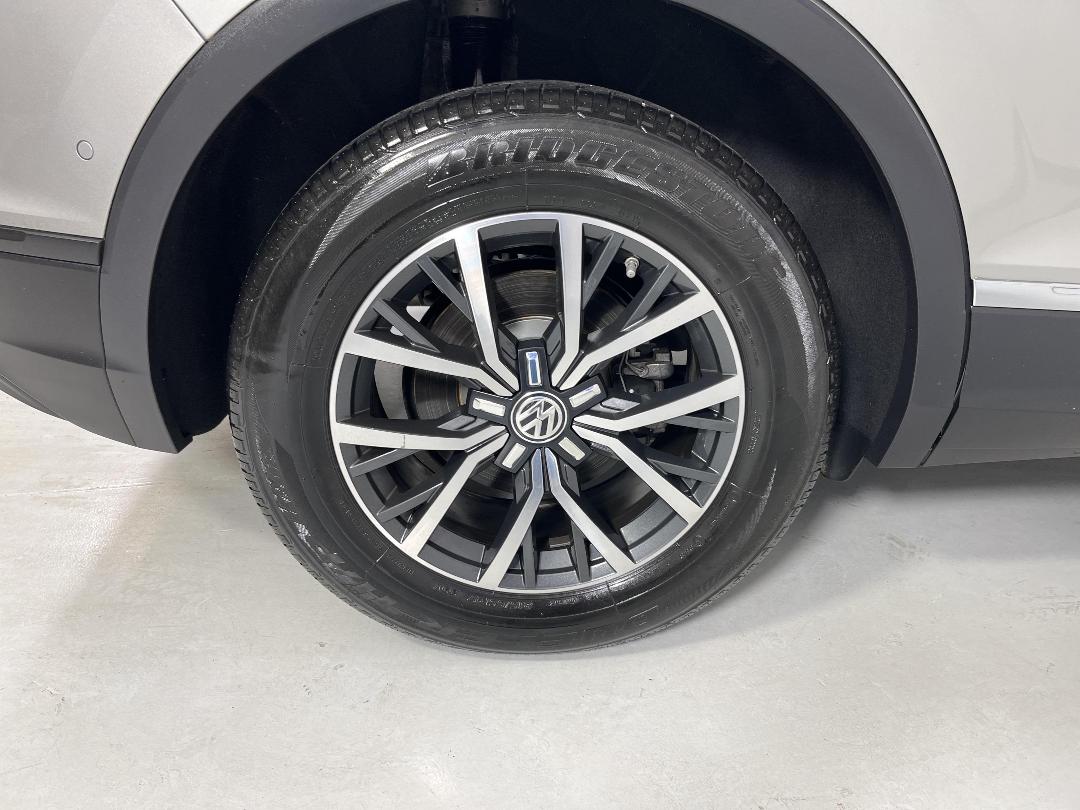 Photo '12' of Volkswagen Tiguan