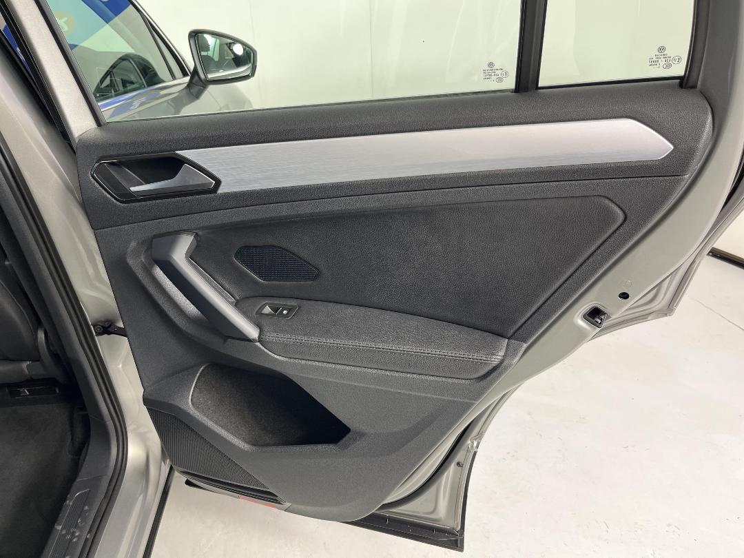 Photo '19' of Volkswagen Tiguan