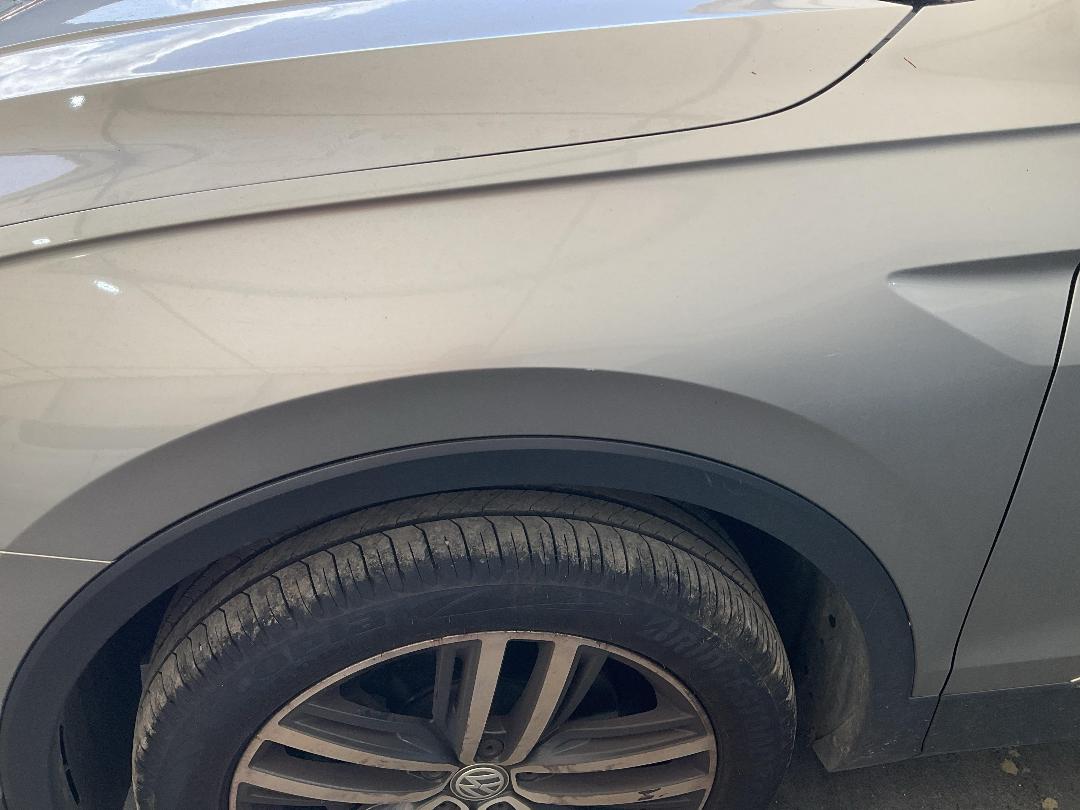 Photo '6' of Volkswagen Tiguan TSI Highline 4Motion Photo '6' of Volkswagen Tiguan TSI Highline 4Motion