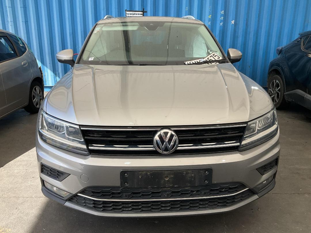 Photo '3' of Volkswagen Tiguan TSI Highline 4Motion Photo '3' of Volkswagen Tiguan TSI Highline 4Motion