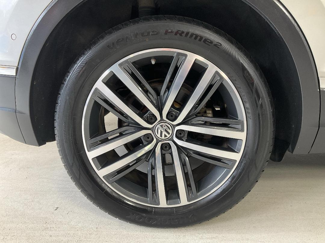 Photo '12' of Volkswagen Tiguan