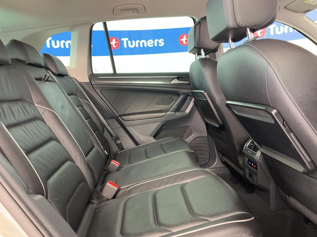 Photo '20' of Volkswagen Tiguan