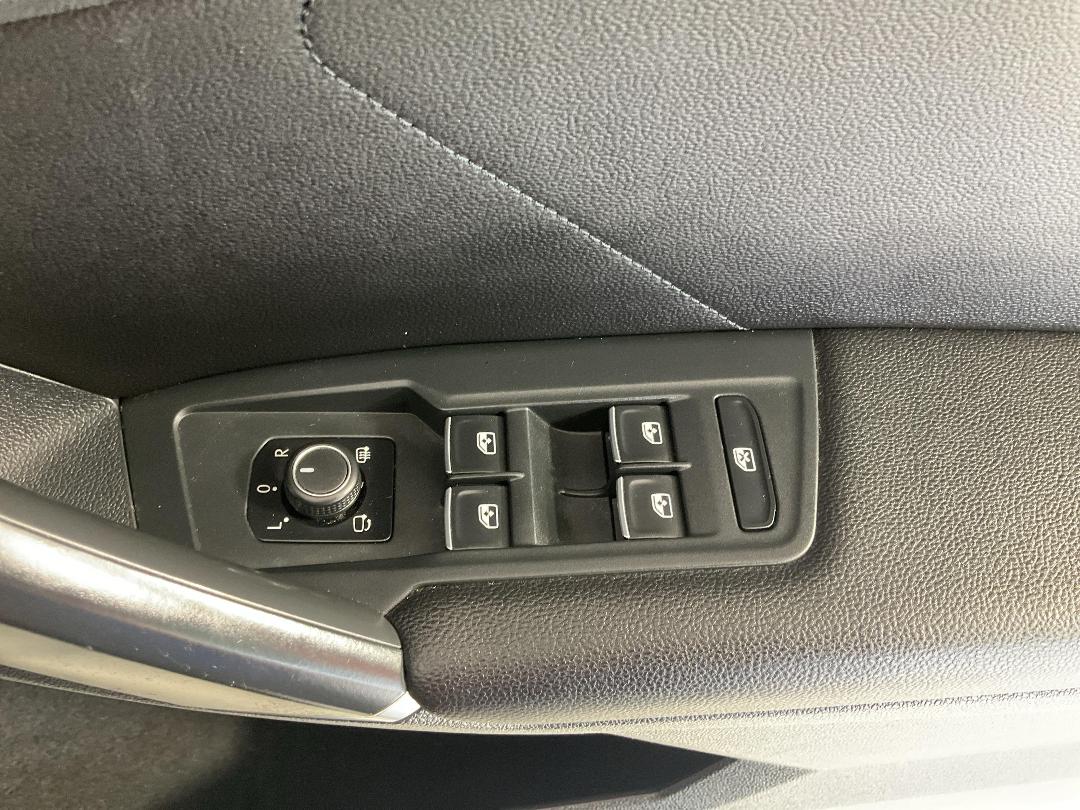 Photo '32' of Volkswagen Tiguan