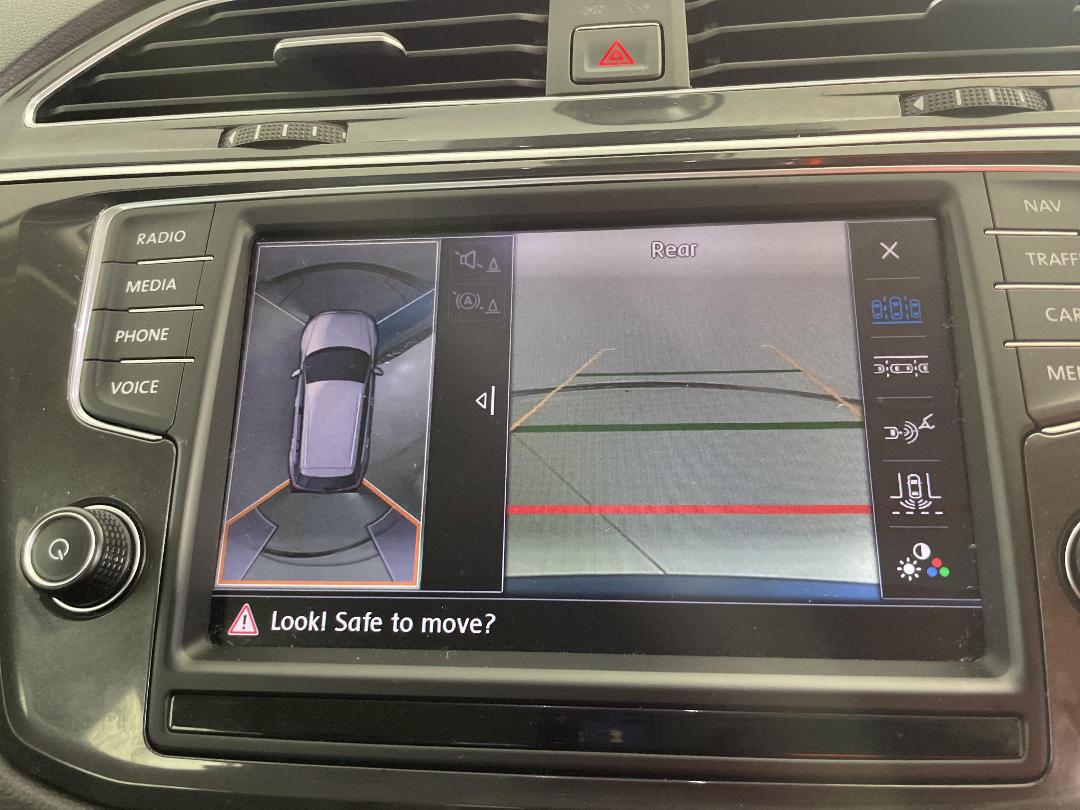 Photo '24' of Volkswagen Tiguan