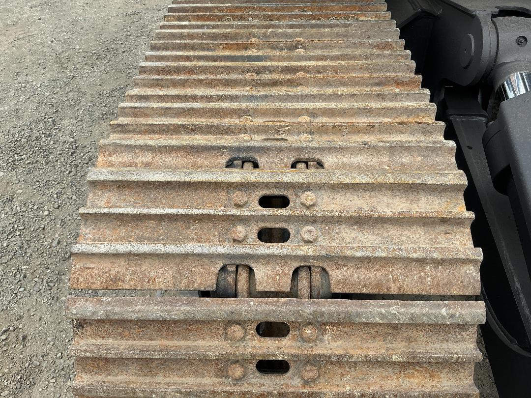 Photo '22' of Volvo EC145CL Excavator